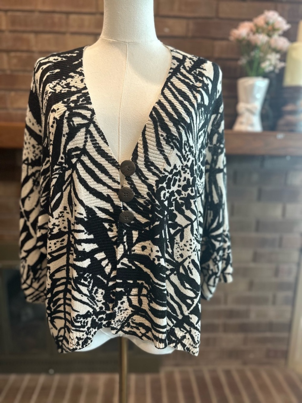 Coldwater Creek Palm Print Knit Cardigan Sweater XL Cream Black Whimsigoth Boho